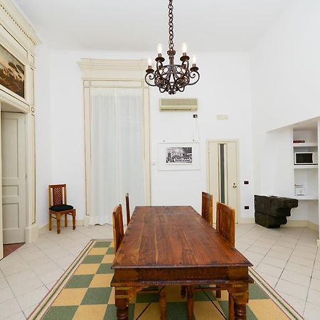 Residenza Santa Chiara Nápoles Exterior foto