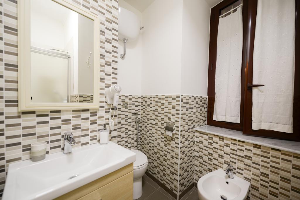 Residenza Santa Chiara Nápoles Exterior foto